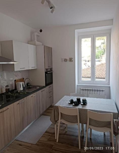 Casa Vacanze Mami Apartment Триест Екстериор снимка